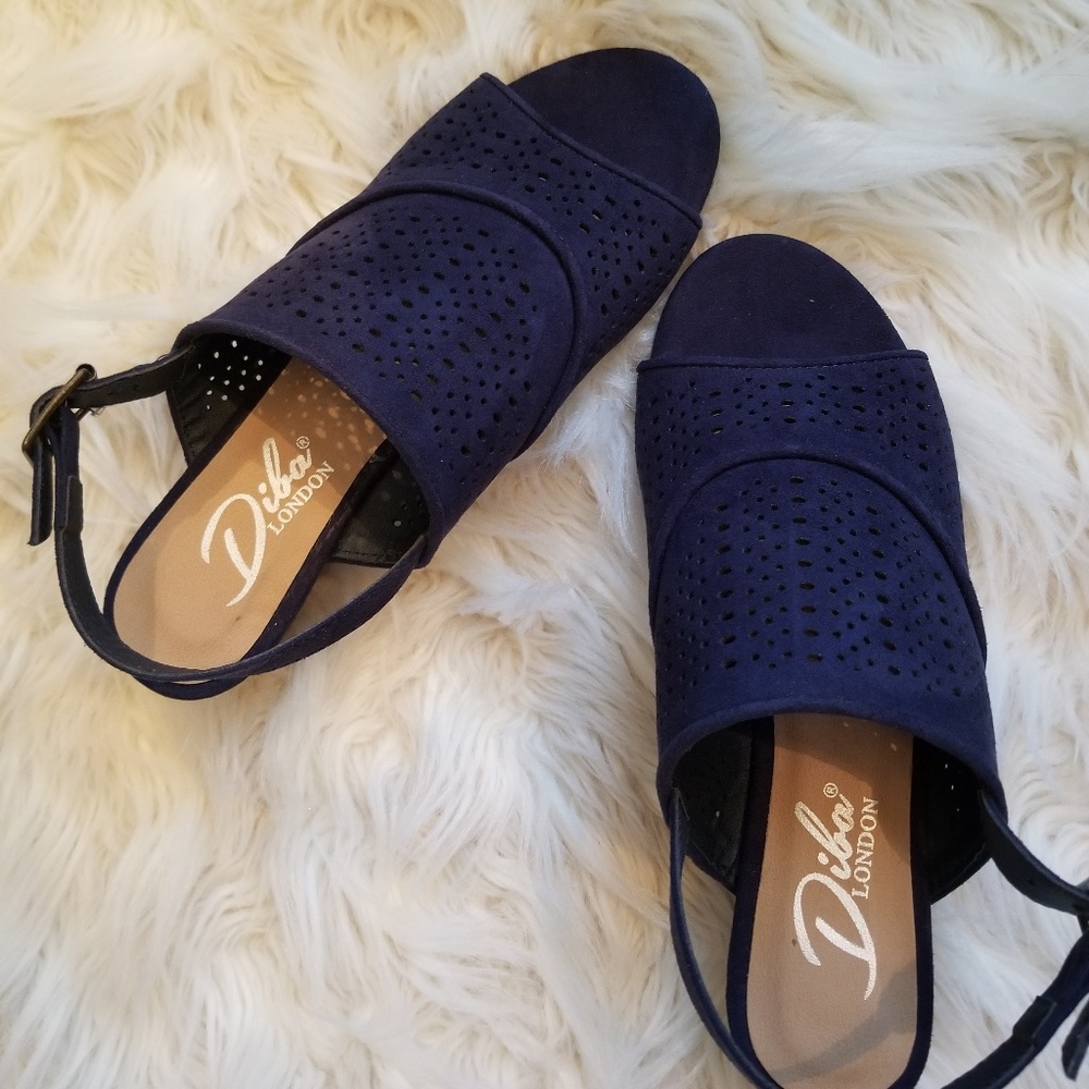 💜 Dark Blue Sandals